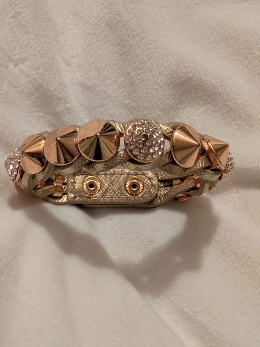 Henri Bendel Cone Spike & Pave Rhinestone Statement Bracelet Gold GUC